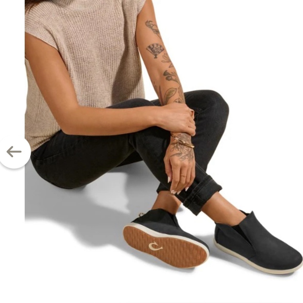 OluKai Hawai'iloa Manu Hope‎ Boots Sz 9